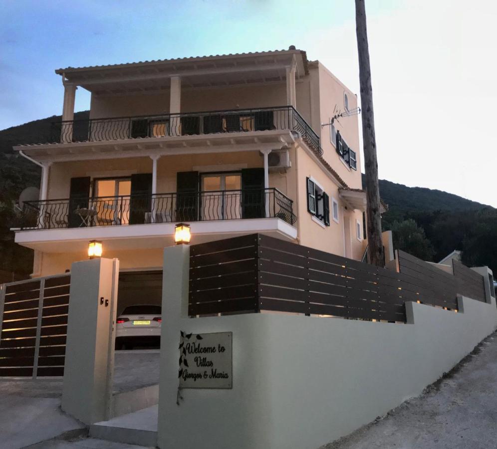 Giorgos & Maria Villas Agios Matthaios  Екстер'єр фото