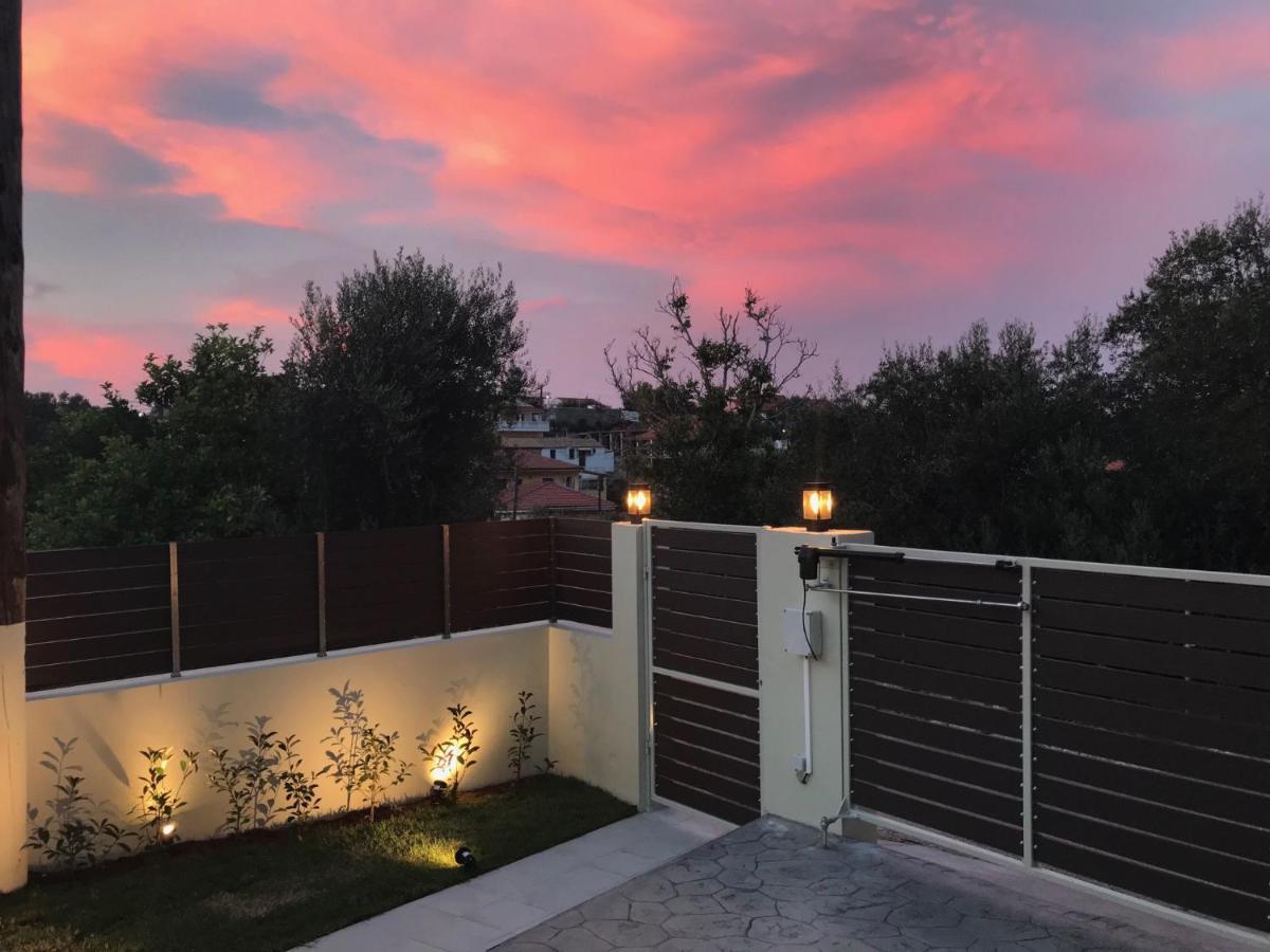 Giorgos & Maria Villas Agios Matthaios  Екстер'єр фото